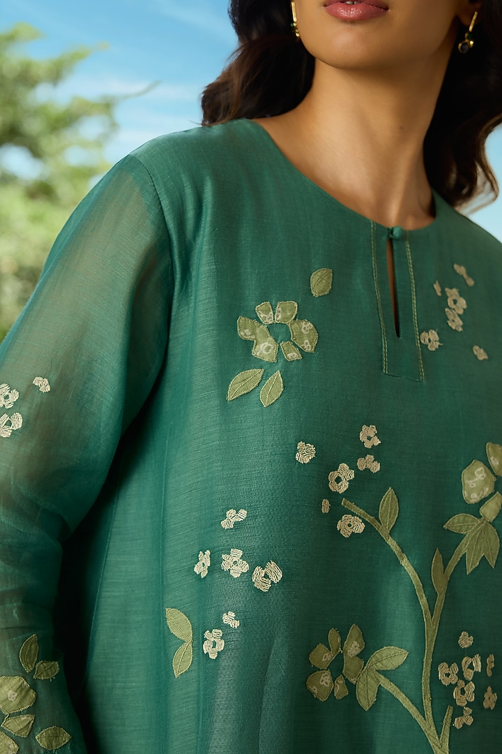 Jade Green Muslin Cotton Applique Embroidered Co-Ord Set by Vaayu at Pernia's Pop Up Shop