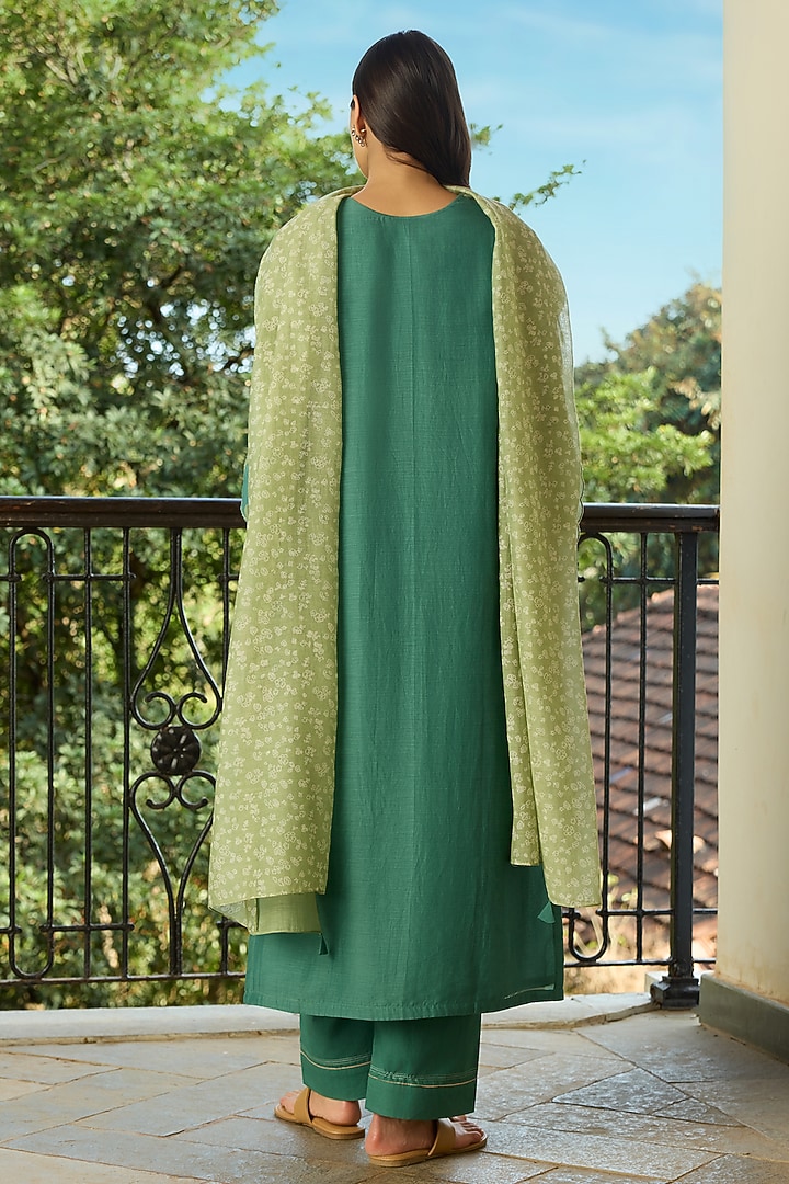 Jade Green Muslin Cotton Applique Embroidered Kurta Set by Vaayu at Pernia's Pop Up Shop