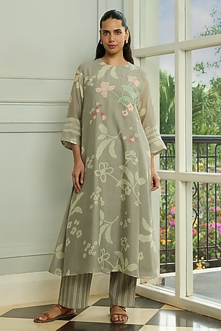 Slate-Colored Muslin Cotton Printed & Thread Embroidered Co-Ord Set by Vaayu