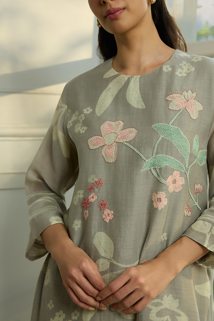 Slate-Colored Muslin Cotton Printed & Thread Embroidered Co-Ord Set by Vaayu at Pernia's Pop Up Shop