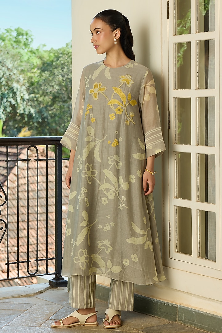 Slate-Colored Muslin Cotton Floral Printed & Thread Embroidered Kurta Set by Vaayu at Pernia's Pop Up Shop