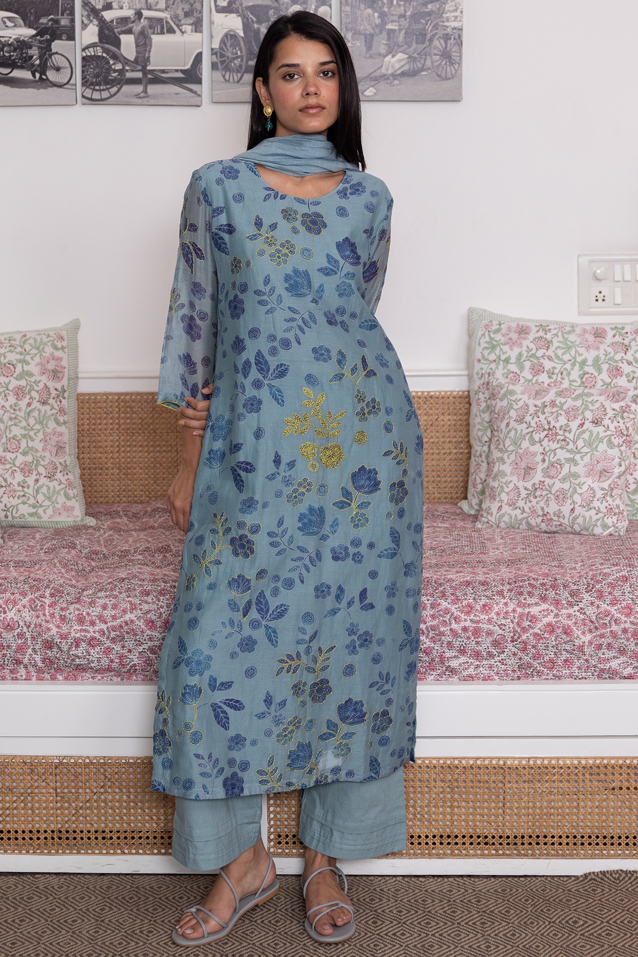 30+ Simple Front Kurti Neck Design | Kanchan Fashion