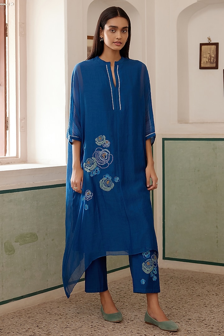 Sapphire Muslin Cotton Embroidered Co-Ord Set by Vaayu at Pernia's Pop Up Shop