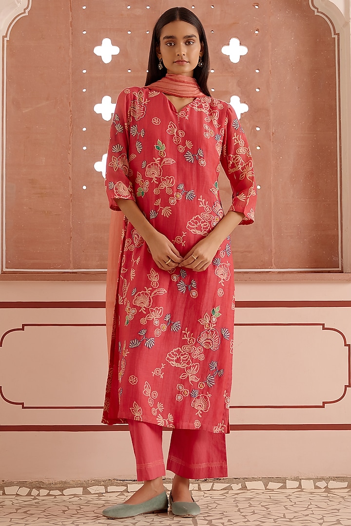 Rosewood Muslin Cotton Floral Printed & Embroidered Kurta Set by Vaayu at Pernia's Pop Up Shop