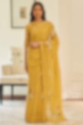 Rue-Colored Muslin Cotton Floral Embroidered Festive Saree Set by Vaayu at Pernia's Pop Up Shop