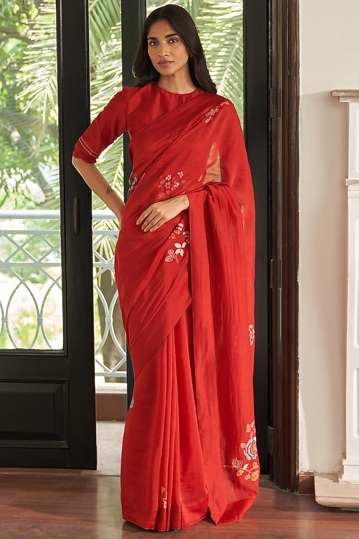 Poppy Red Muslin Cotton Floral Embroidered Festive Saree Set by Vaayu at Pernia's Pop Up Shop