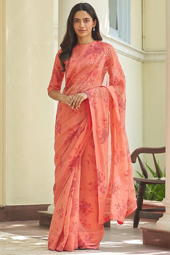 Hibiscus-Colored Muslin Cotton Floral Embroidered Party Wear Saree Set by Vaayu at Pernia's Pop Up Shop