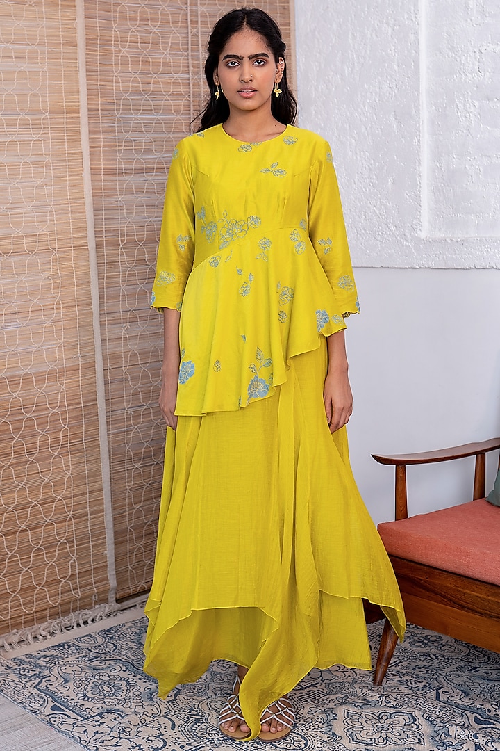 Daffodil Cotton Chanderi Skirt Set by Vaayu