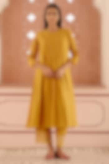 Ochre Cotton Muslin Co-Ord Set by Vaayu at Pernia's Pop Up Shop