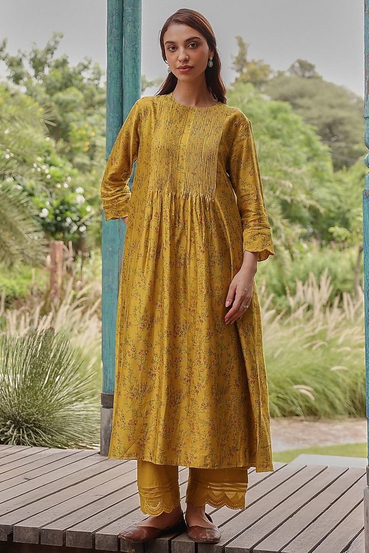 Tuscany Giza Silk Floral Printed Co-Ord Set by Vaayu at Pernia's Pop Up Shop