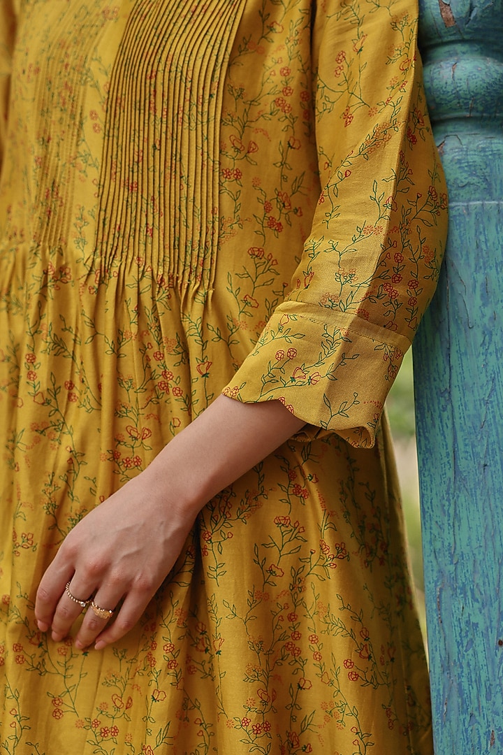 Tuscany Giza Silk Floral Printed Co-Ord Set by Vaayu at Pernia's Pop Up Shop