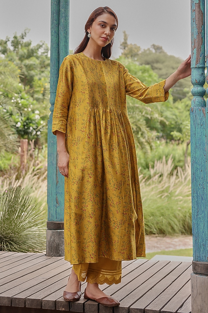 Tuscany Giza Silk Floral Printed Co-Ord Set by Vaayu at Pernia's Pop Up Shop