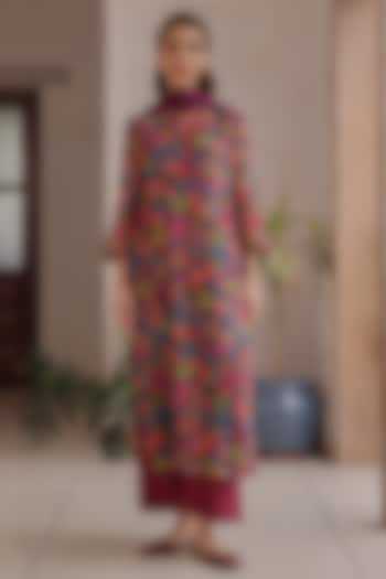 Amethyst Muslin Cotton Floral Printed Kurta Set by Vaayu at Pernia's Pop Up Shop