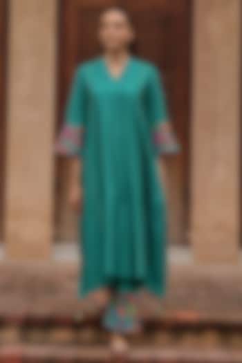 Teal Giza Silk Printed Co-Ord Set by Vaayu at Pernia's Pop Up Shop