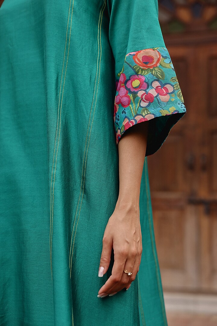 Teal Giza Silk Printed Co-Ord Set by Vaayu at Pernia's Pop Up Shop