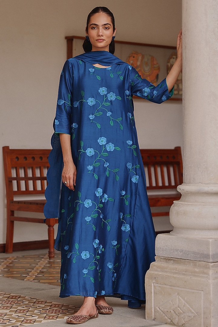 Indigo Blue Giza Silk Floral Embroidered Party Wear Anarkali Set by Vaayu at Pernia's Pop Up Shop