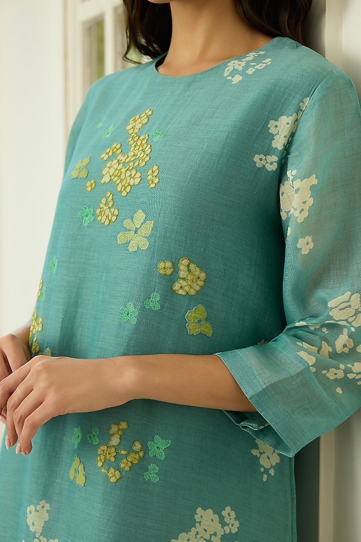 Aqua Muslin Cotton Floral Printed Kurta Set by Vaayu at Pernia's Pop Up Shop