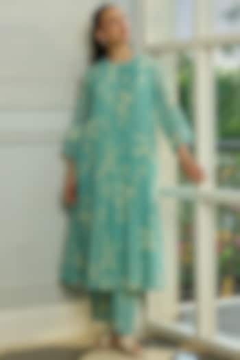 Aqua Muslin Cotton Floral Motif Kurta Set by Vaayu at Pernia's Pop Up Shop