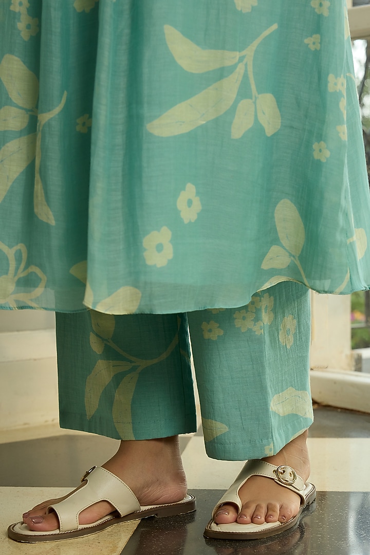 Aqua Muslin Cotton Floral Motif Kurta Set by Vaayu at Pernia's Pop Up Shop