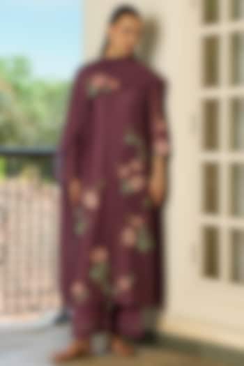 Amethyst Muslin Cotton Floral Applique Kurta Set by Vaayu at Pernia's Pop Up Shop