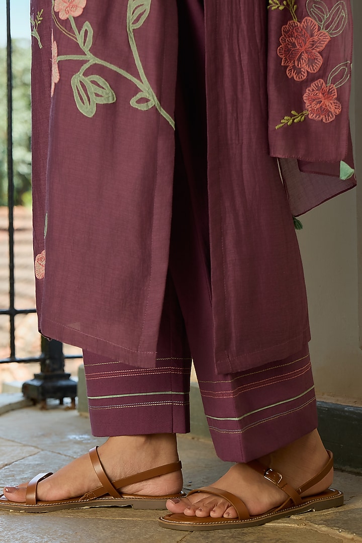 Amethyst Muslin Cotton Floral Applique Kurta Set by Vaayu at Pernia's Pop Up Shop