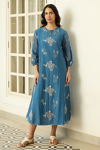Indigo Muslin Cotton Thread Embroidered Midi Dress by vaayu