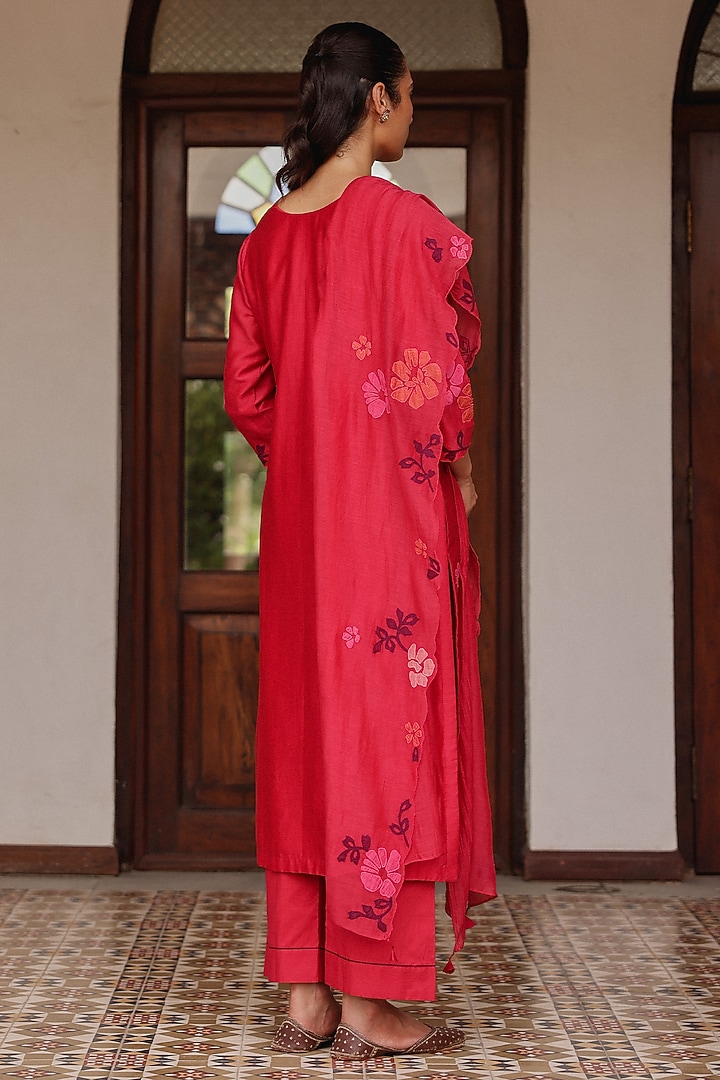 Rosewood Colored Giza Silk Embroidered Kurta Set by Vaayu at Pernia's Pop Up Shop