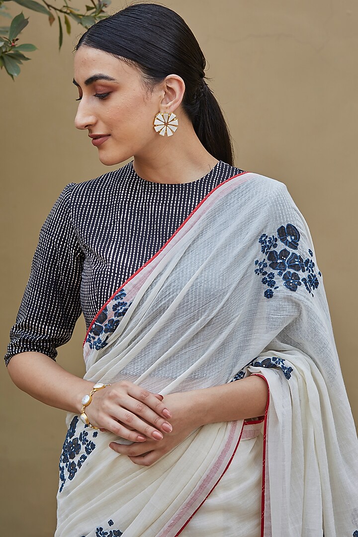 Pearl White Printed Festive Saree Set by Vaayu at Pernia's Pop Up Shop