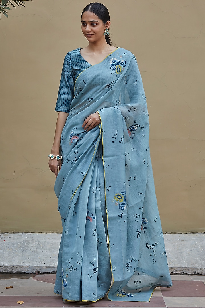 Juniper Blue Cotton Muslin Printed Saree Set by Vaayu