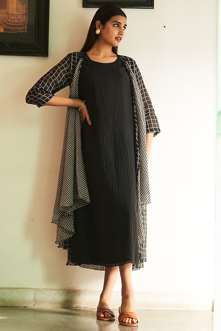 Onyx Muslin Cotton Asymmetric Checkered Printed Jacket Dress by Vaayu at Pernia's Pop Up Shop