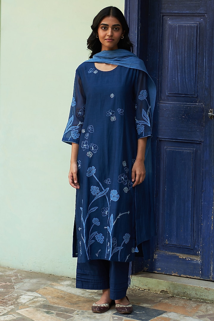 Indigo Giza Silk Floral Applique Embroidered Kurta Set by Vaayu at Pernia's Pop Up Shop
