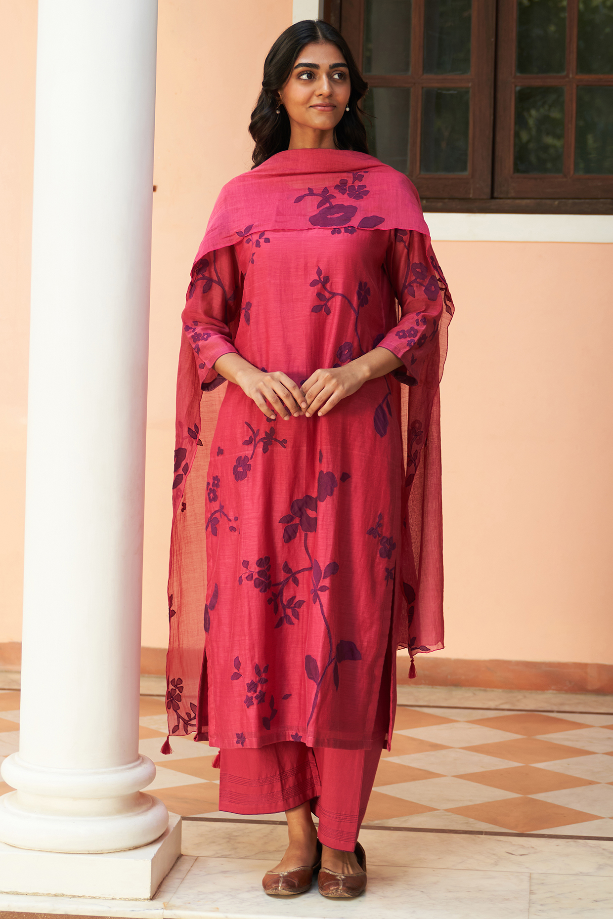 Rouge Muslin Cotton Floral Applique Embroidered Kurta Set by Vaayu at Pernia's Pop Up Shop