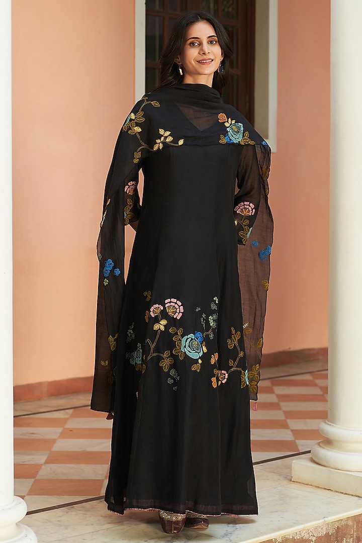 Coal Black Muslin Cotton Floral Embroidered Anarkali Set by Vaayu at Pernia's Pop Up Shop