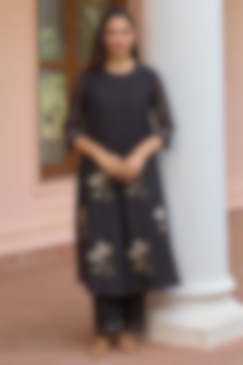 Noir Black Muslin Cotton Threadwork Co-Ord Set by Vaayu at Pernia's Pop Up Shop