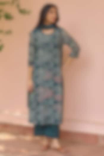 Jade Muslin Cotton Printed & Embroidered Kurta Set by Vaayu at Pernia's Pop Up Shop