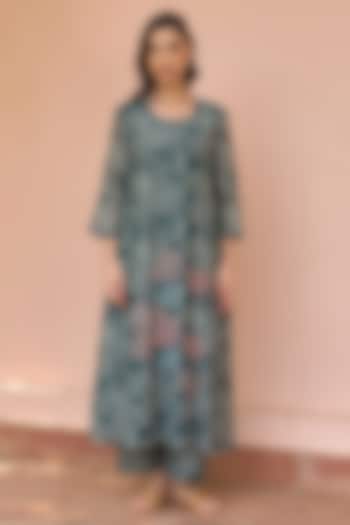 Jade Muslin Cotton Printed & Embroidered Co-Ord Set by Vaayu at Pernia's Pop Up Shop