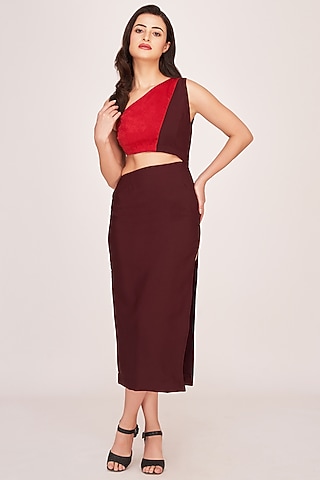Brown & Red Crepe Velvet Satin One-Shoulder Midi Dress by House of Varada