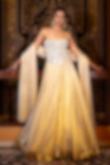 Champagne Gold Tissue Mirror Embellished Wedding Lehenga Set by VANA ETHNICS at Pernia's Pop Up Shop