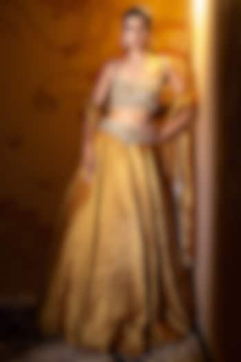 Antique Gold Tissue Mirror Embroidered Wedding Lehenga Set by VANA ETHNICS at Pernia's Pop Up Shop