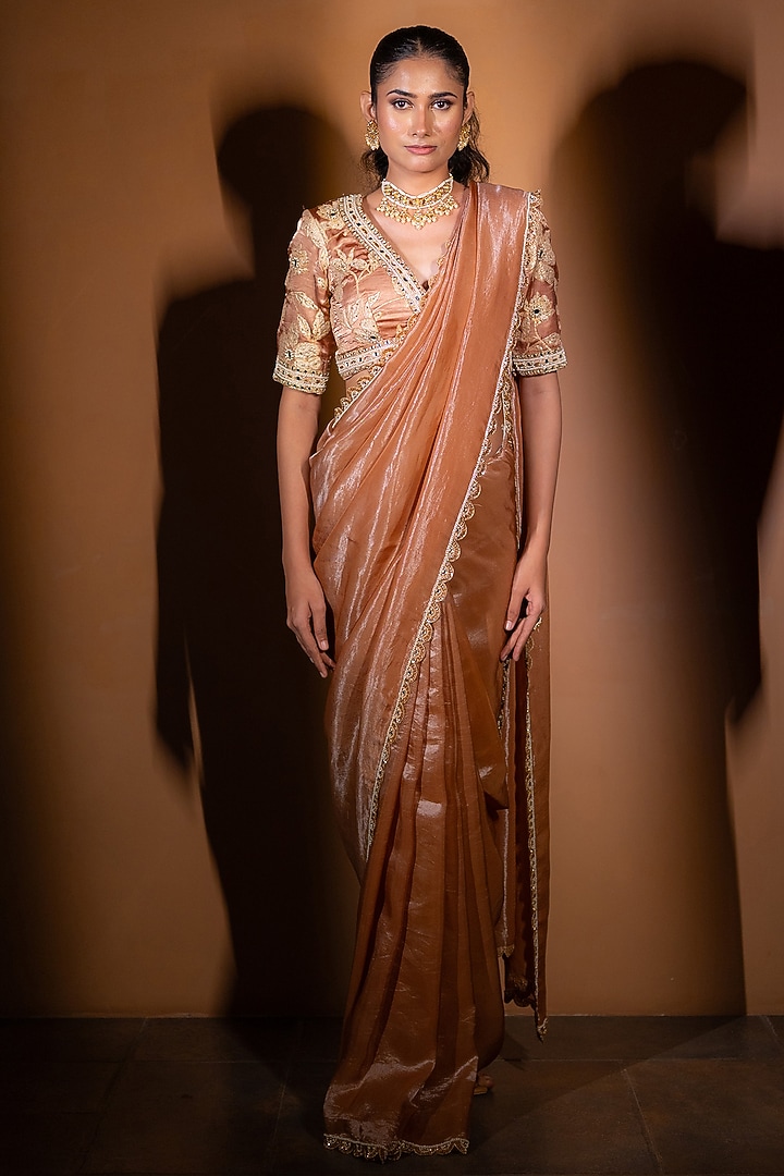 Rose Gold Tissue & Silk Zardosi Embroidered Wedding Saree Set by VANA ETHNICS at Pernia's Pop Up Shop