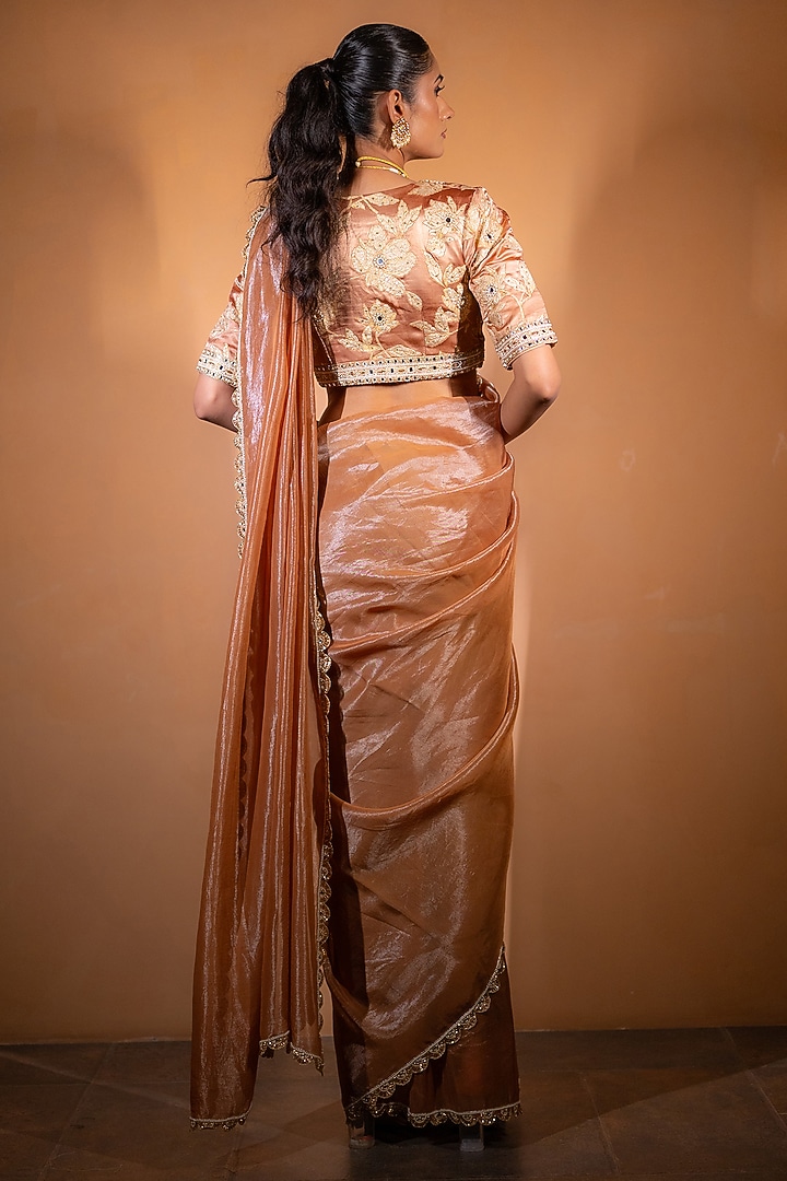 Rose Gold Tissue & Silk Zardosi Embroidered Wedding Saree Set by VANA ETHNICS at Pernia's Pop Up Shop