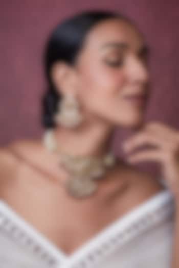 Gold Finish Kundan Polki Temple Choker Necklace Set by VASTRAA Jewellery at Pernia's Pop Up Shop