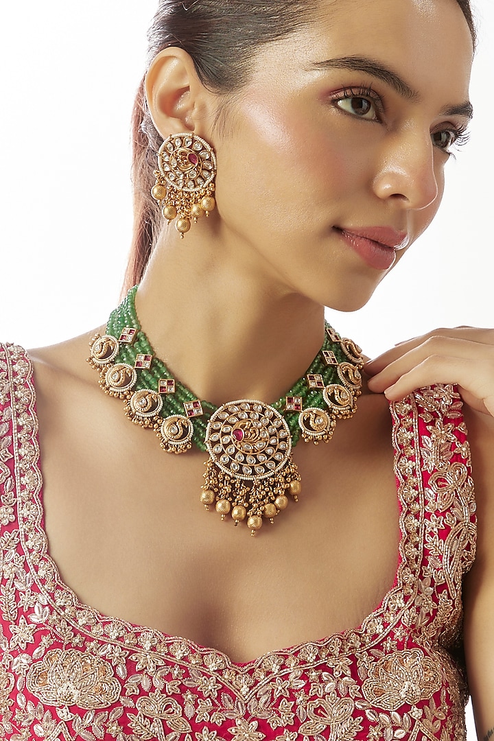 Gold Finish Kundan Polki & Green Stone Temple Necklace Set by VASTRAA Jewellery