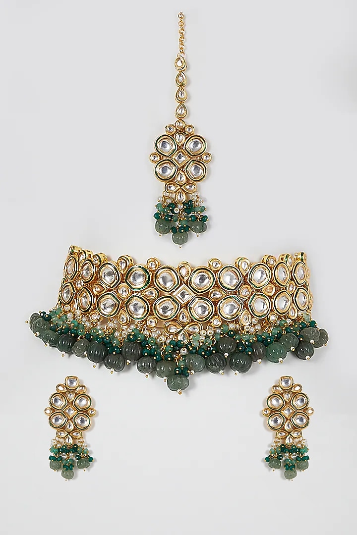 Gold Finish Kundan Polki Beaded Necklace Set by VASTRAA Jewellery at Pernia's Pop Up Shop