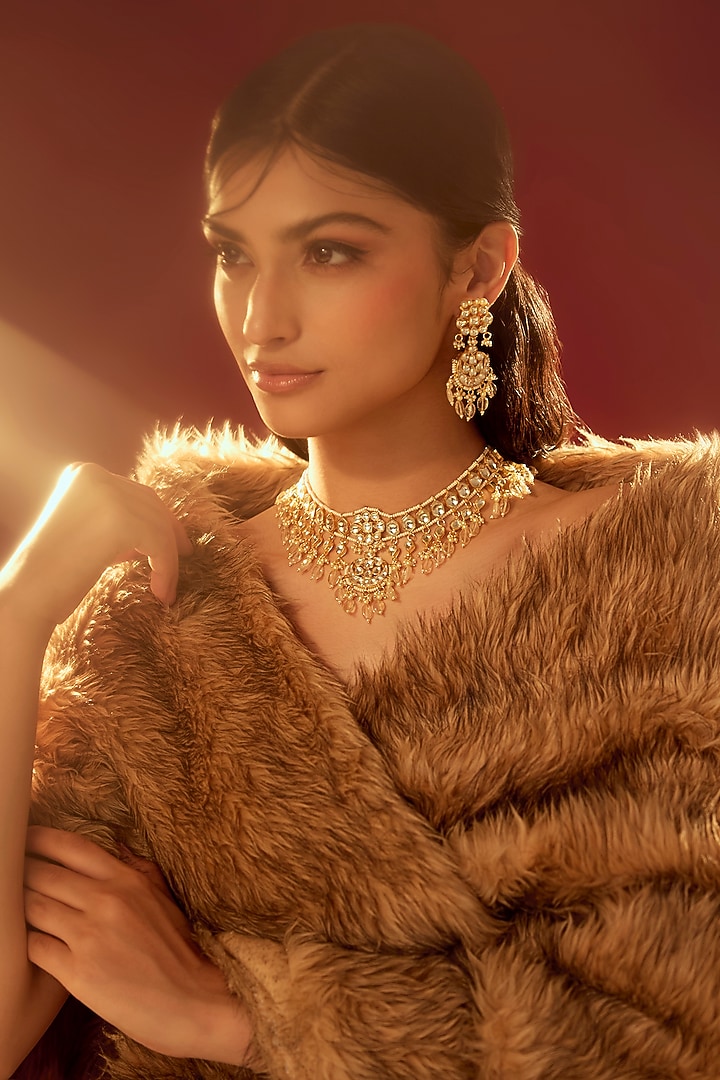 Gold Finish Kundan Polki & Pearl Choker Necklace Set by VASTRAA Jewellery at Pernia's Pop Up Shop