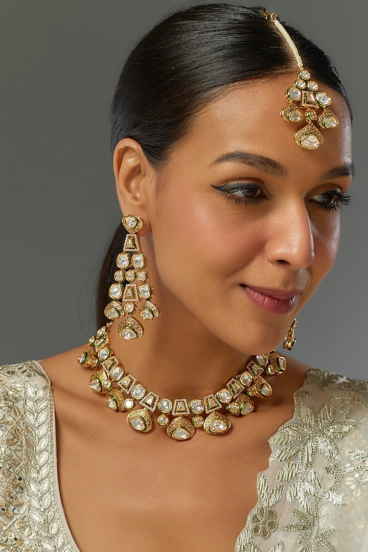 Gold Finish Kundan Polki Necklace Set by VASTRAA Jewellery