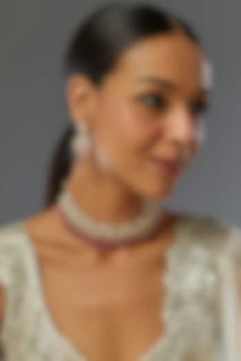 Gold Finish Kundan Polki & Red Stone Necklace Set by VASTRAA Jewellery at Pernia's Pop Up Shop