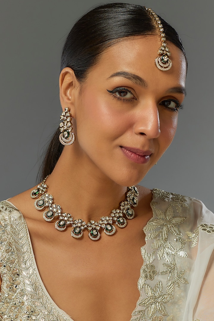 Gold Finish Kundan Polki & Green Stone Necklace Set by VASTRAA Jewellery