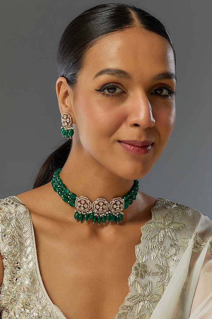 Gold Finish Kundan Polki & Green Stone Choker Necklace Set by VASTRAA Jewellery
