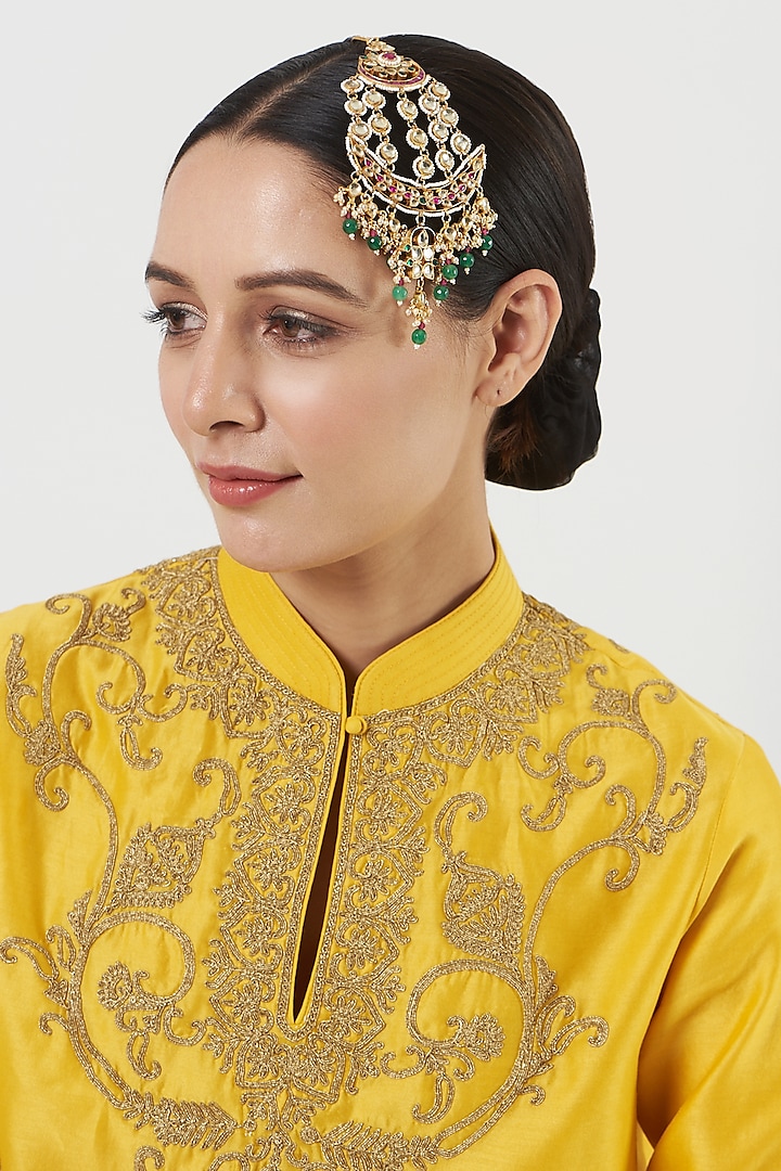 Gold Finish Kundan Polki & Green Stone Pasa by VASTRAA Jewellery at Pernia's Pop Up Shop